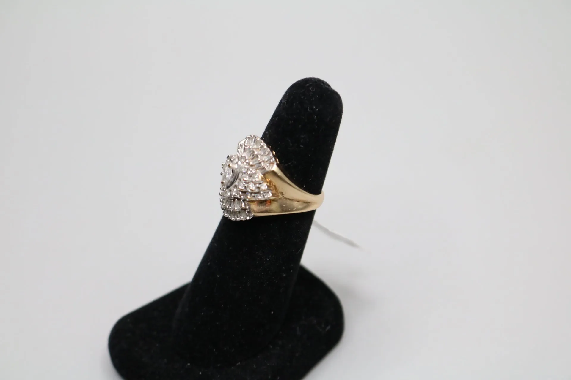 10-karat Yellow Gold Diamond Cluster Ring Size of 6 & 1/2