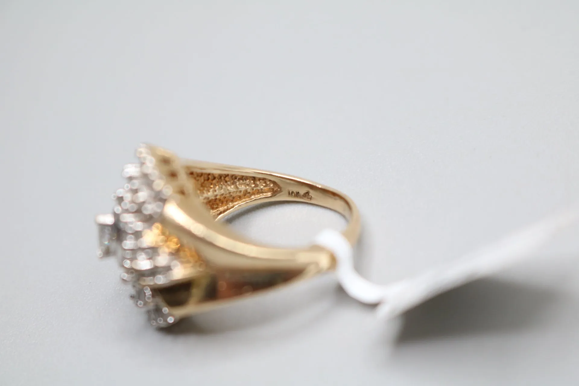 10-karat Yellow Gold Diamond Cluster Ring Size of 6 & 1/2