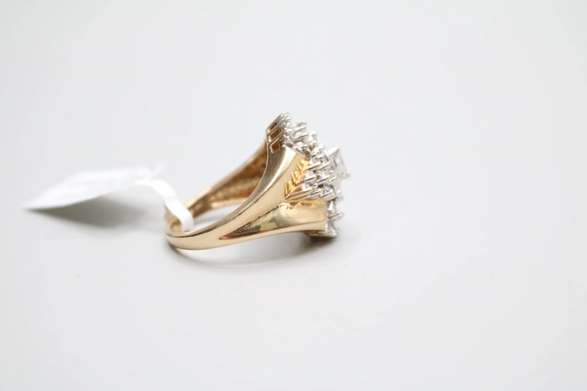 10-karat Yellow Gold Diamond Cluster Ring Size of 6 & 1/2