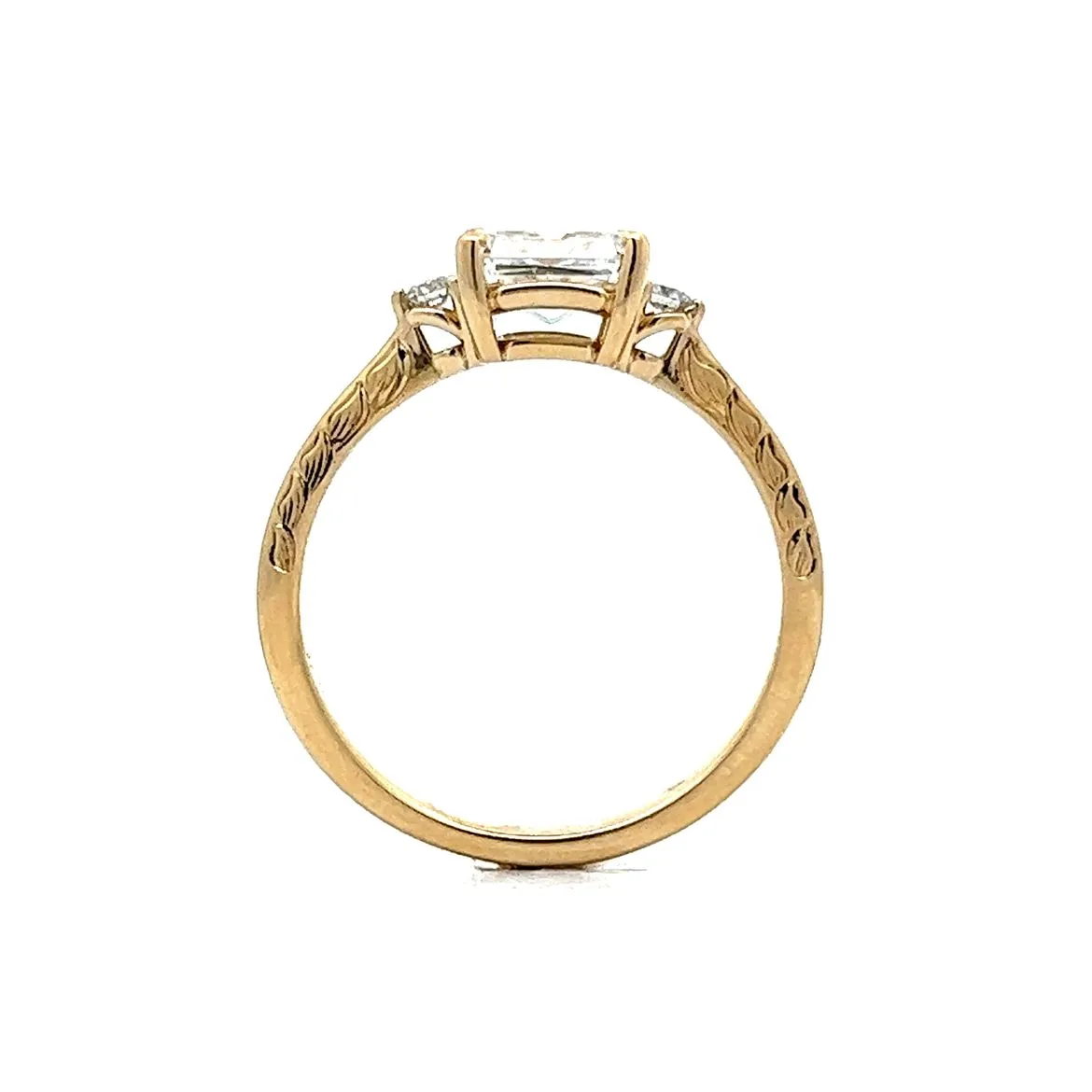 1.01 Radiant Cut Diamond Engagement Ring in 14k Yellow Gold