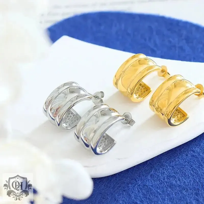 18K Gold Minimalist C Embossed Earrings