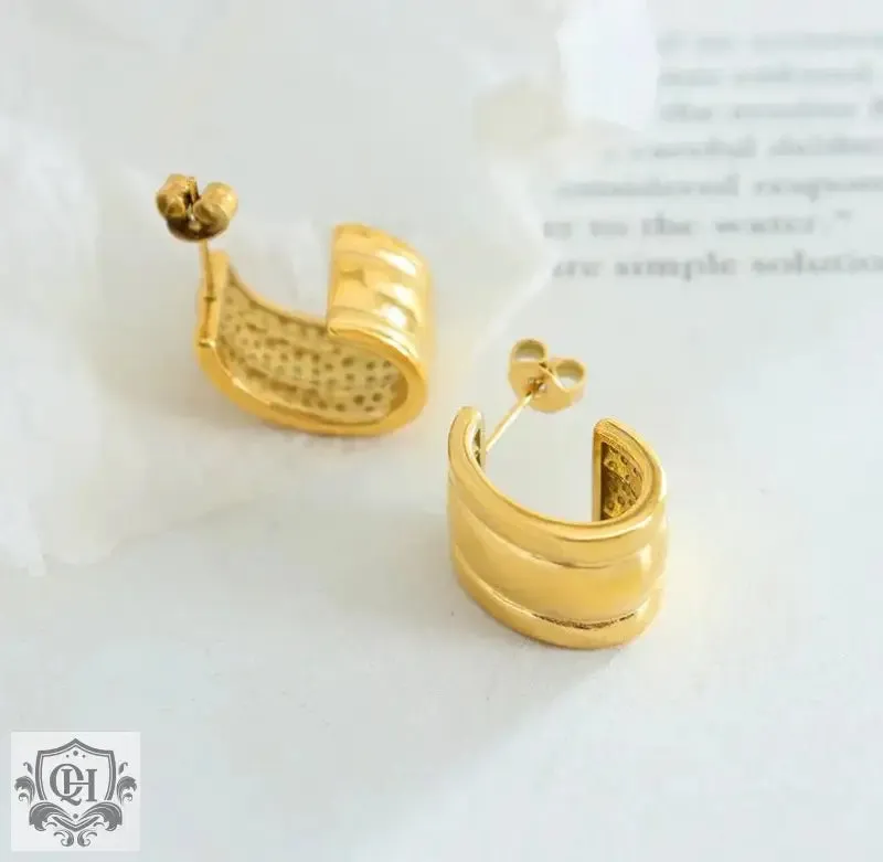 18K Gold Minimalist C Embossed Earrings
