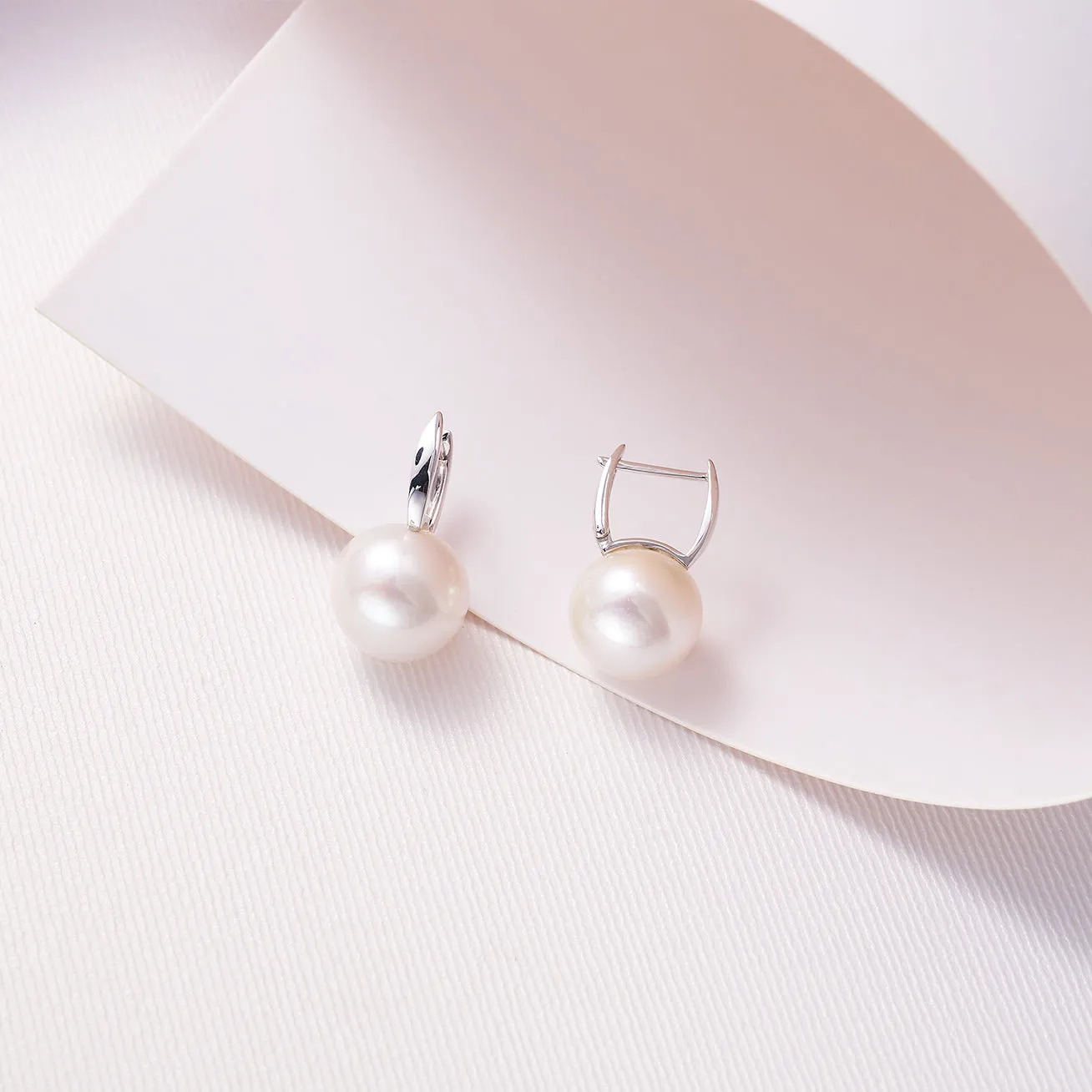 18K Solid Gold Edison Pearl Earrings KE00188