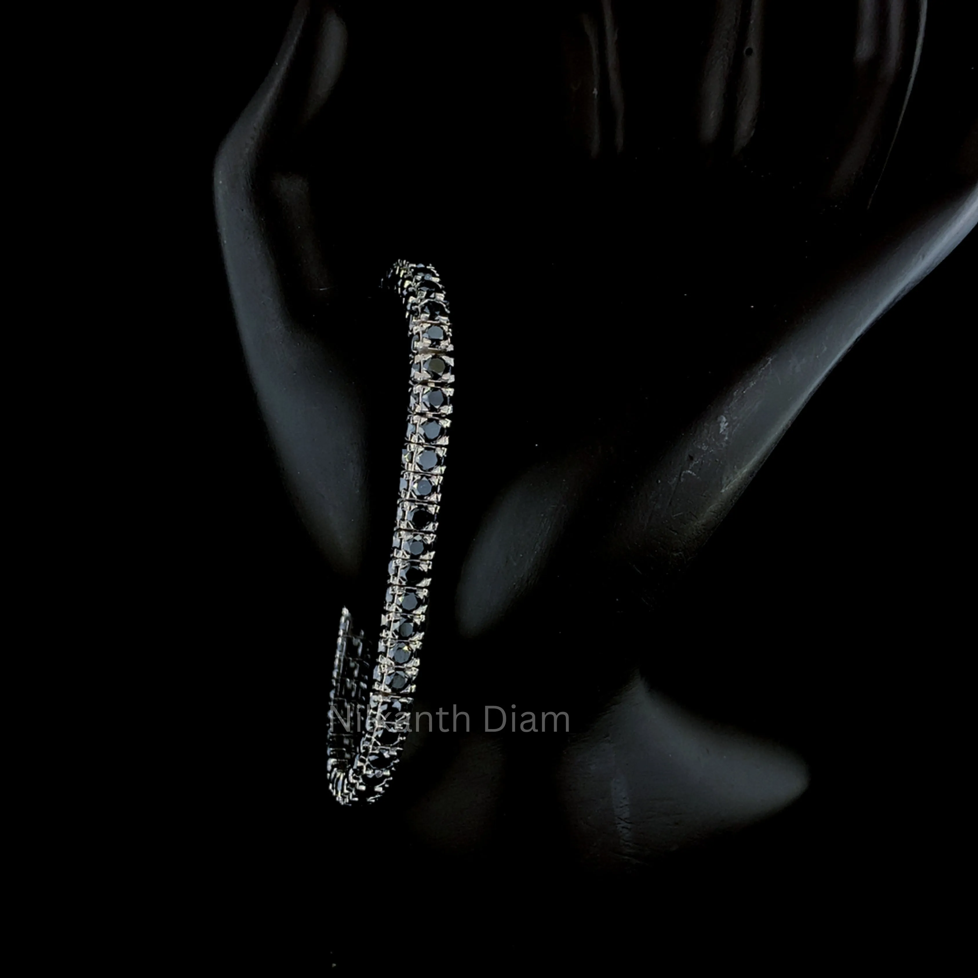 20 TCW Black Diamond tennis Bracelet