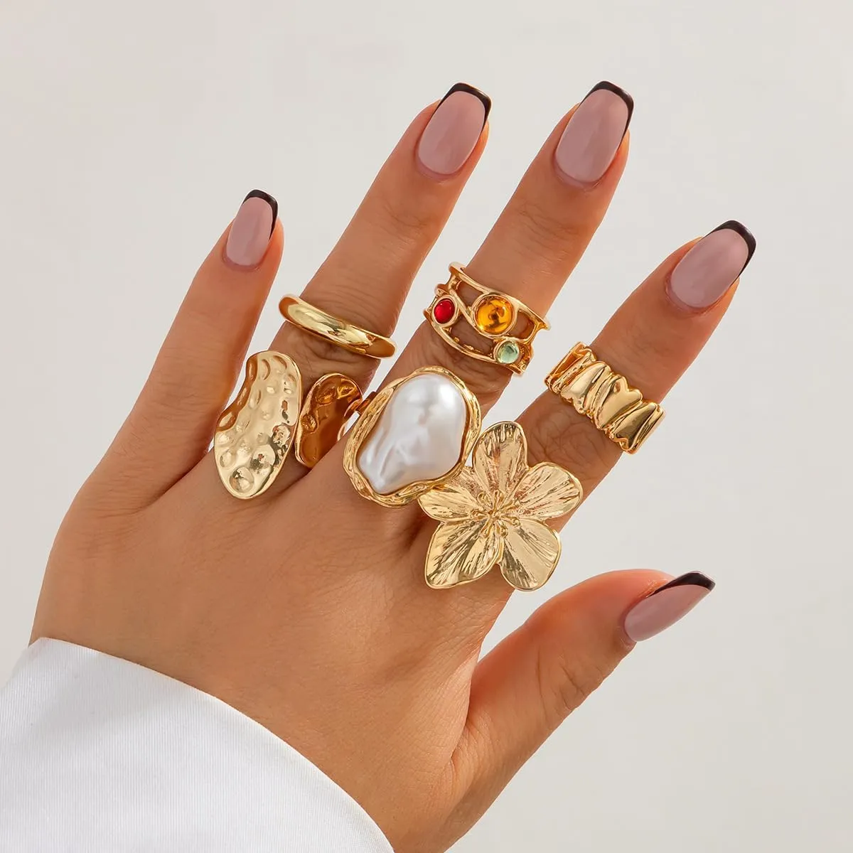 6PCS Chunky Gold Rings for Women Golden/Silver Opening Adjustable Rings Dainty Chunky Statement Dome Rings Set Baroque Pearl Flower Stackable Rings Trendy Jewelry Set for Women