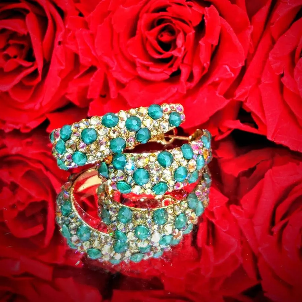CANDY - EJ1839 - CRYSTAL HOOPS