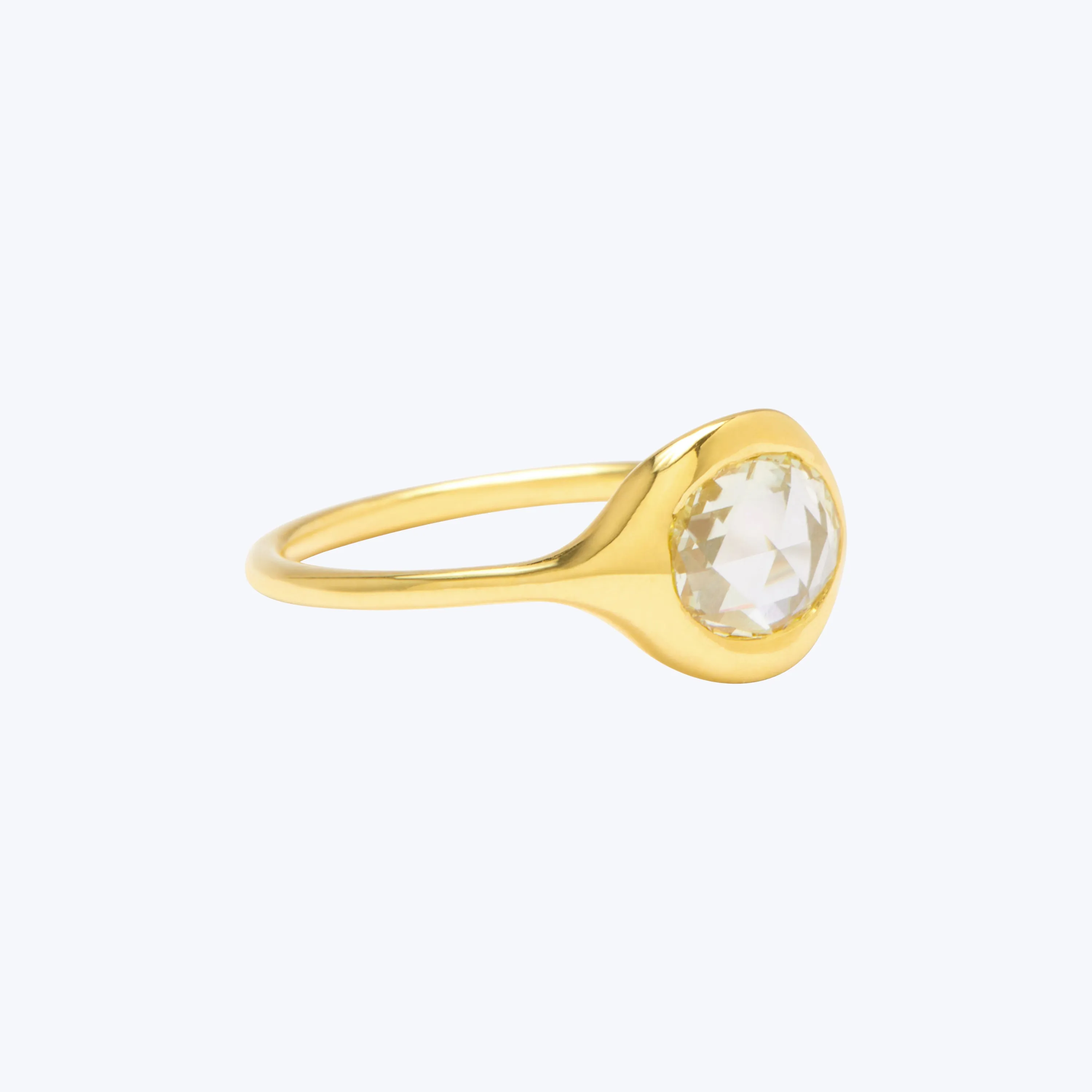 Carved Ring Oval Rose Cut