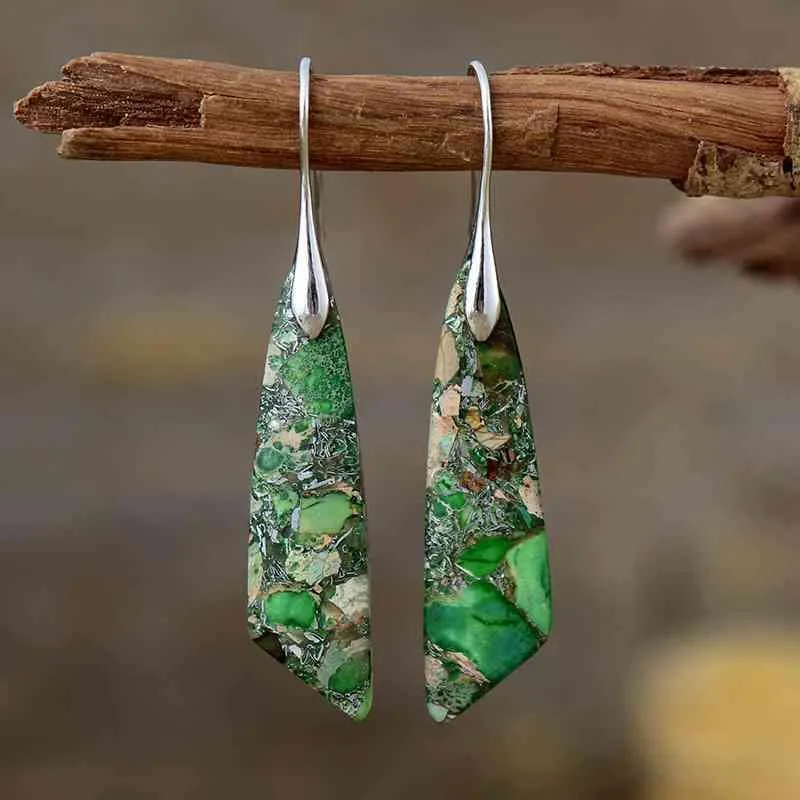 Distinctive Gold-Plated Copper Dangle Earrings