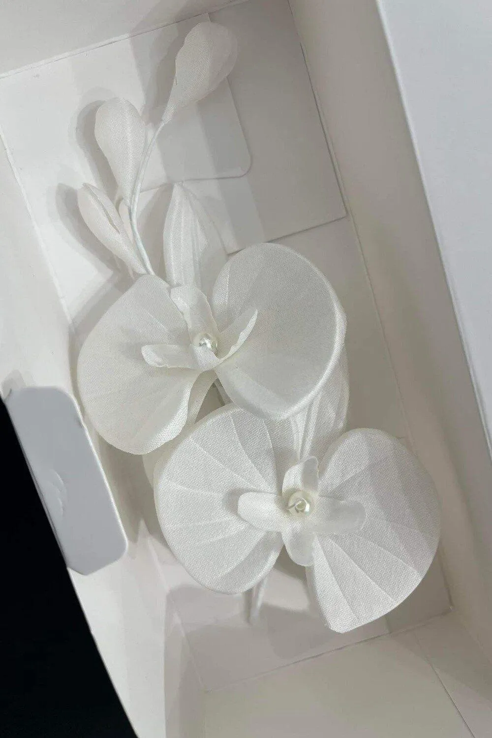 Dylan Floral Brooch