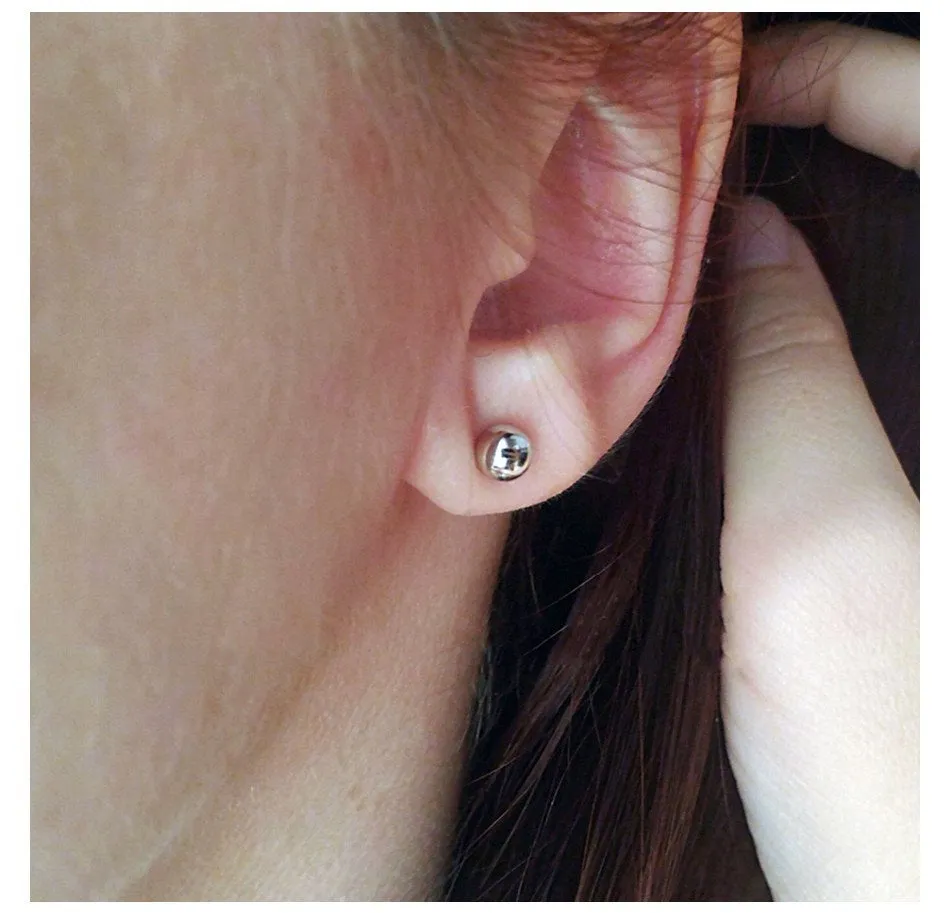 ELEGANT GOLD BALL EARRINGS