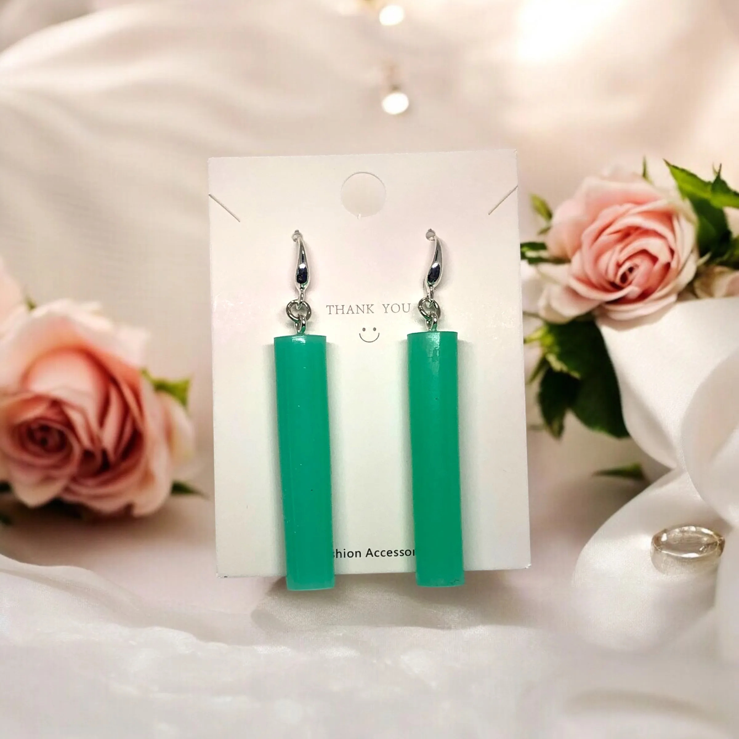 Elegant Oasis Jade-Inspired Cylinder Drop Earrings