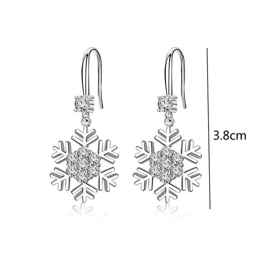 Elegant Snowflake Rhinestone Earrings – Perfect Christmas Jewelry for Women