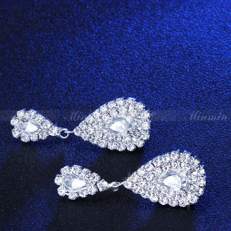 Elegant Water drop Crystal Earrings