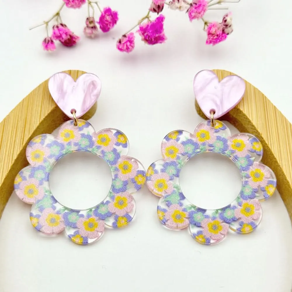 Floral Acrylic Earrings – Lightweight Elegant Design