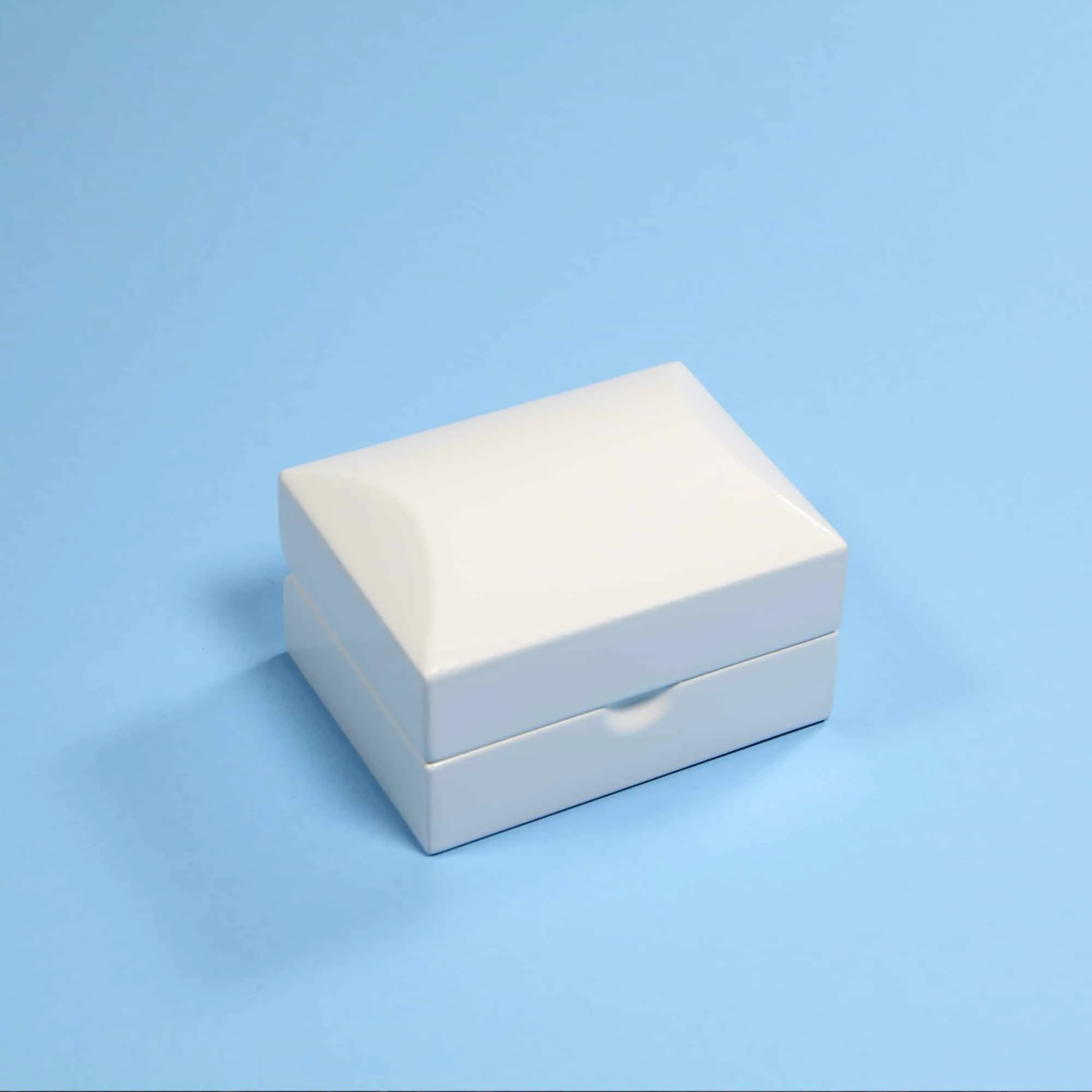 Glossy White Modern Ring Box Double Ring