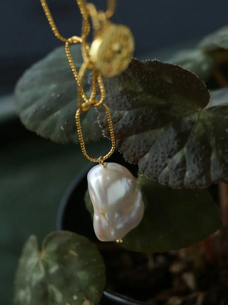 Metal Thick Chain Baroque Pearl Charm Bracelet