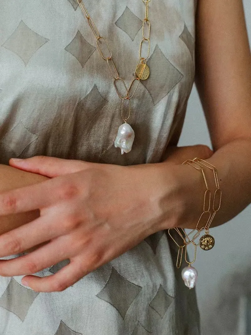 Metal Thick Chain Baroque Pearl Charm Bracelet