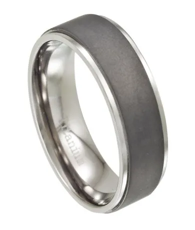 Modern Men's Wedding Band in Titanium with Matte Center | 8mm
