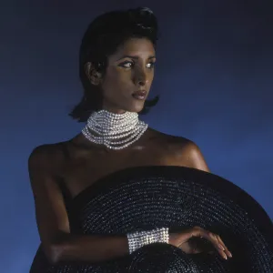Multistrand Freshwater Pearl Choker with Collar