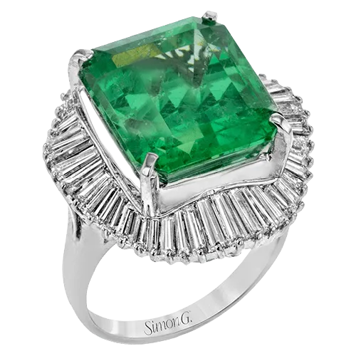 One-of-a-Kind Emerald Halo Ring In 18k Gold With Diamonds