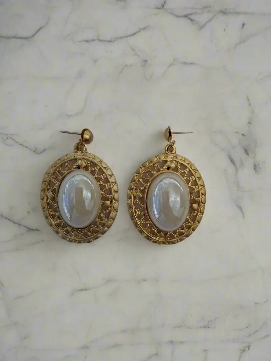 Oval-Shaped Pearl Earrings