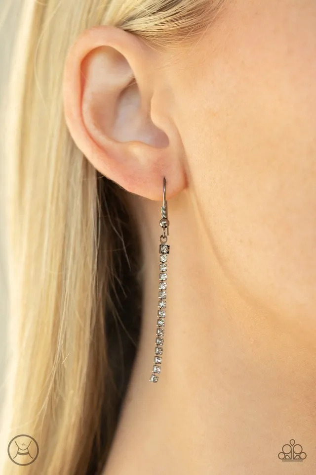 Paparazzi Necklace ~ Gotta Split - Black