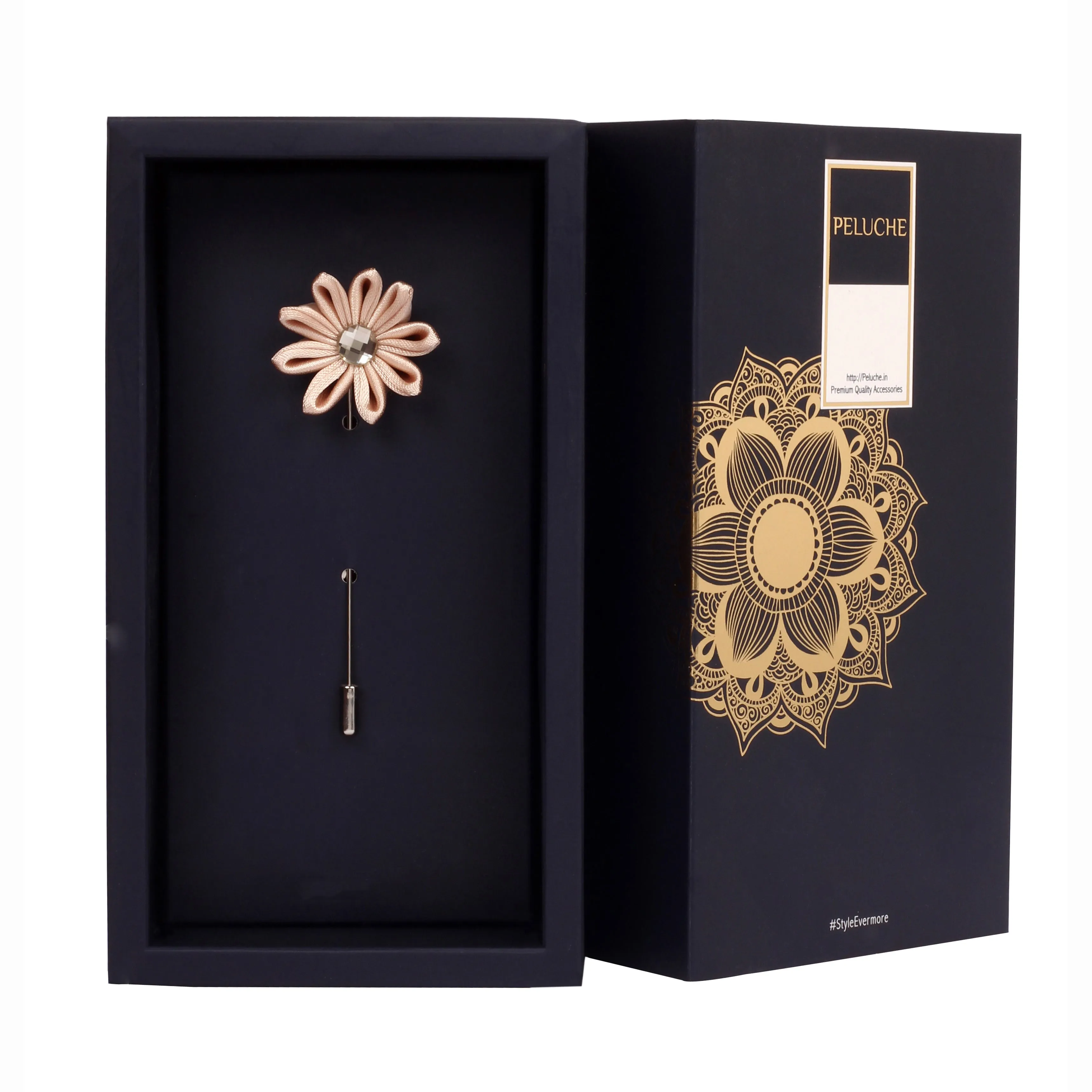 Peluche Glowing Petals Beige Brooch Lapel Pin