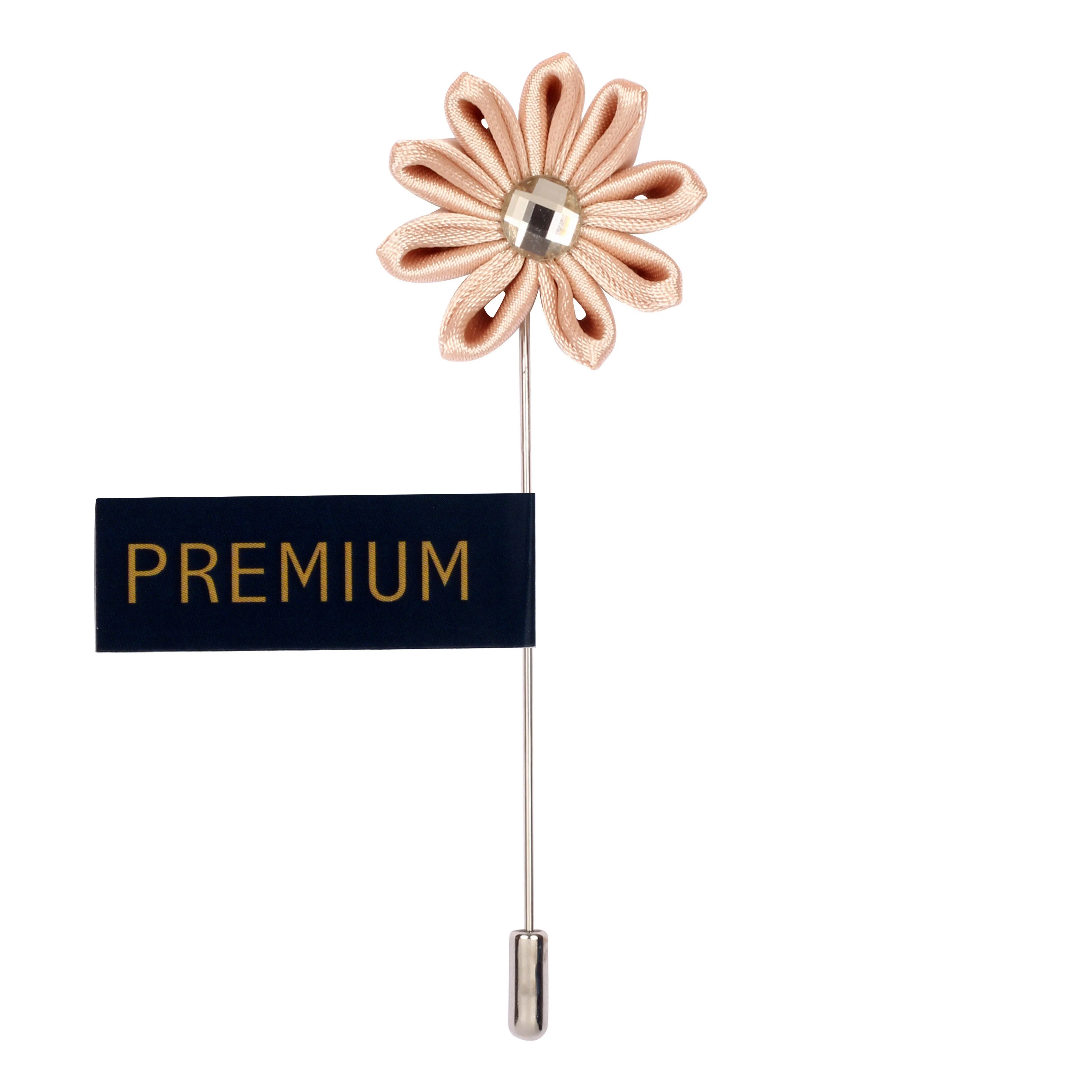 Peluche Glowing Petals Beige Brooch Lapel Pin