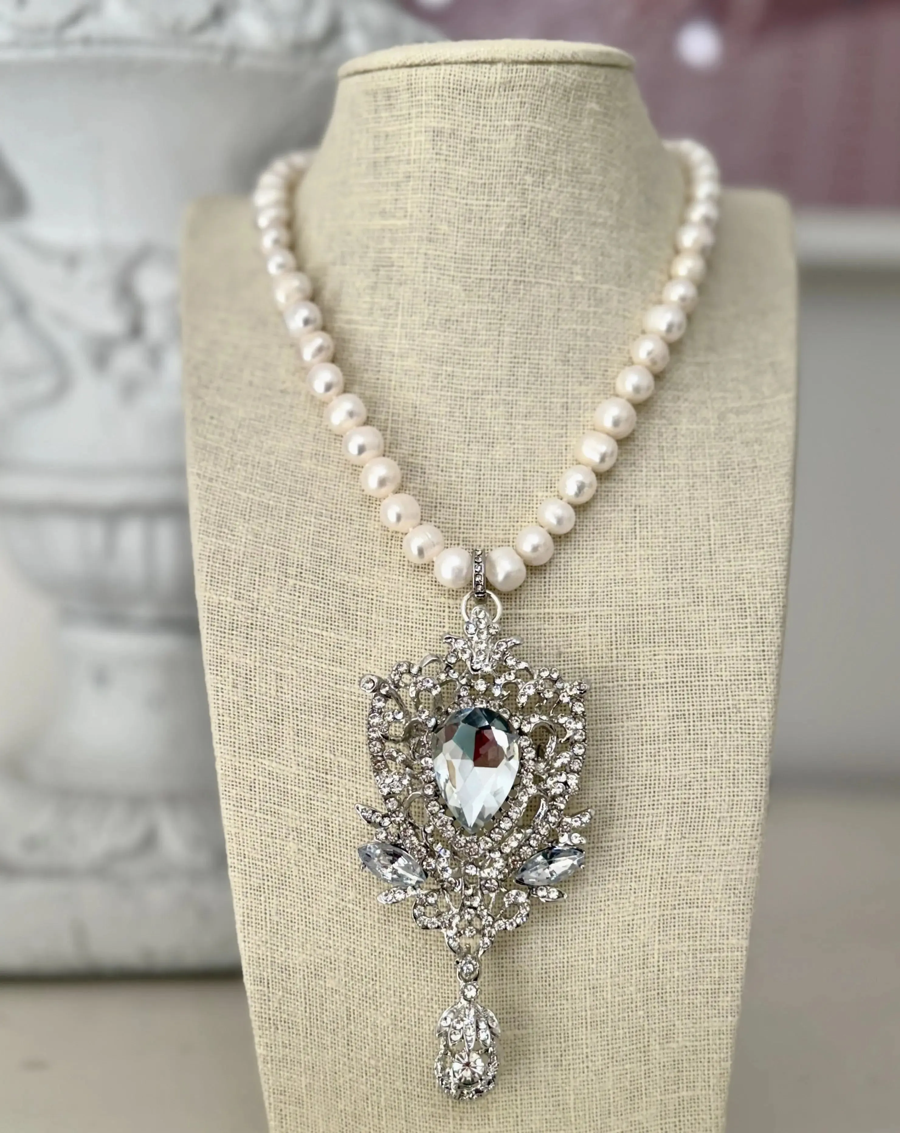 Puglia Pearl Necklace