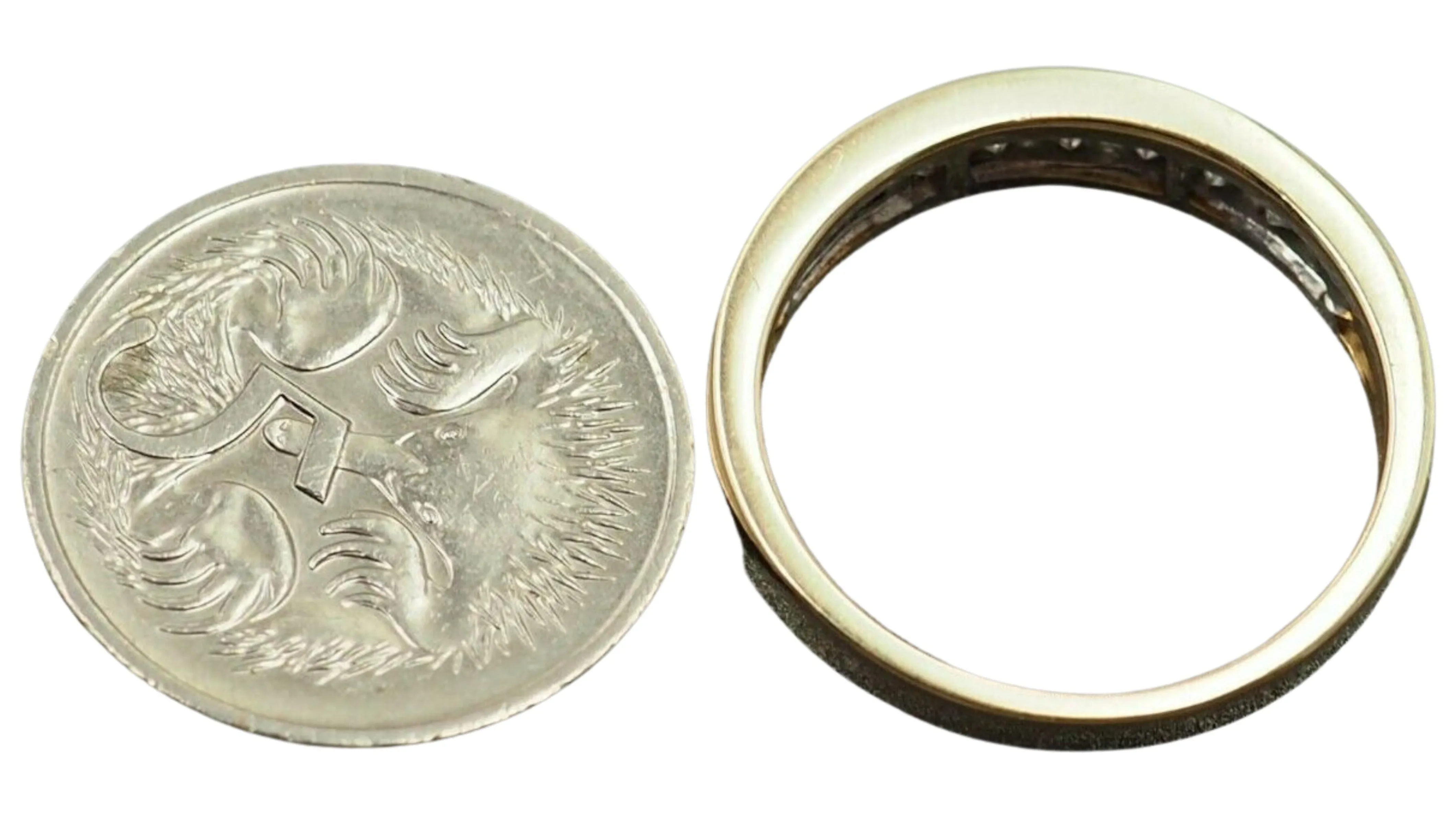 "Timeless Love: 10ct Gold Diamond Ring - Valentine's Special!"