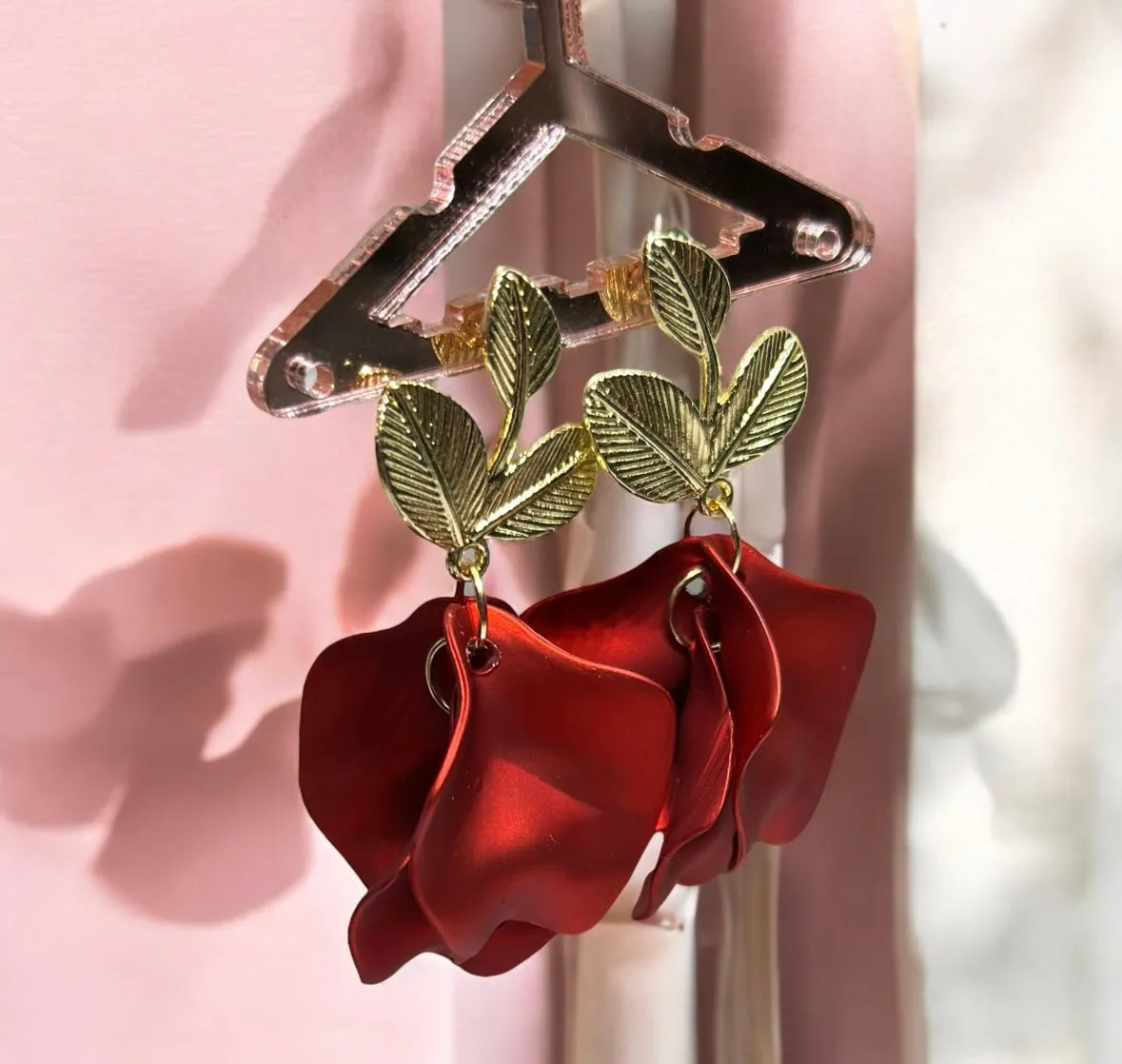 Red - iridescent flower earrings | golden leaf style