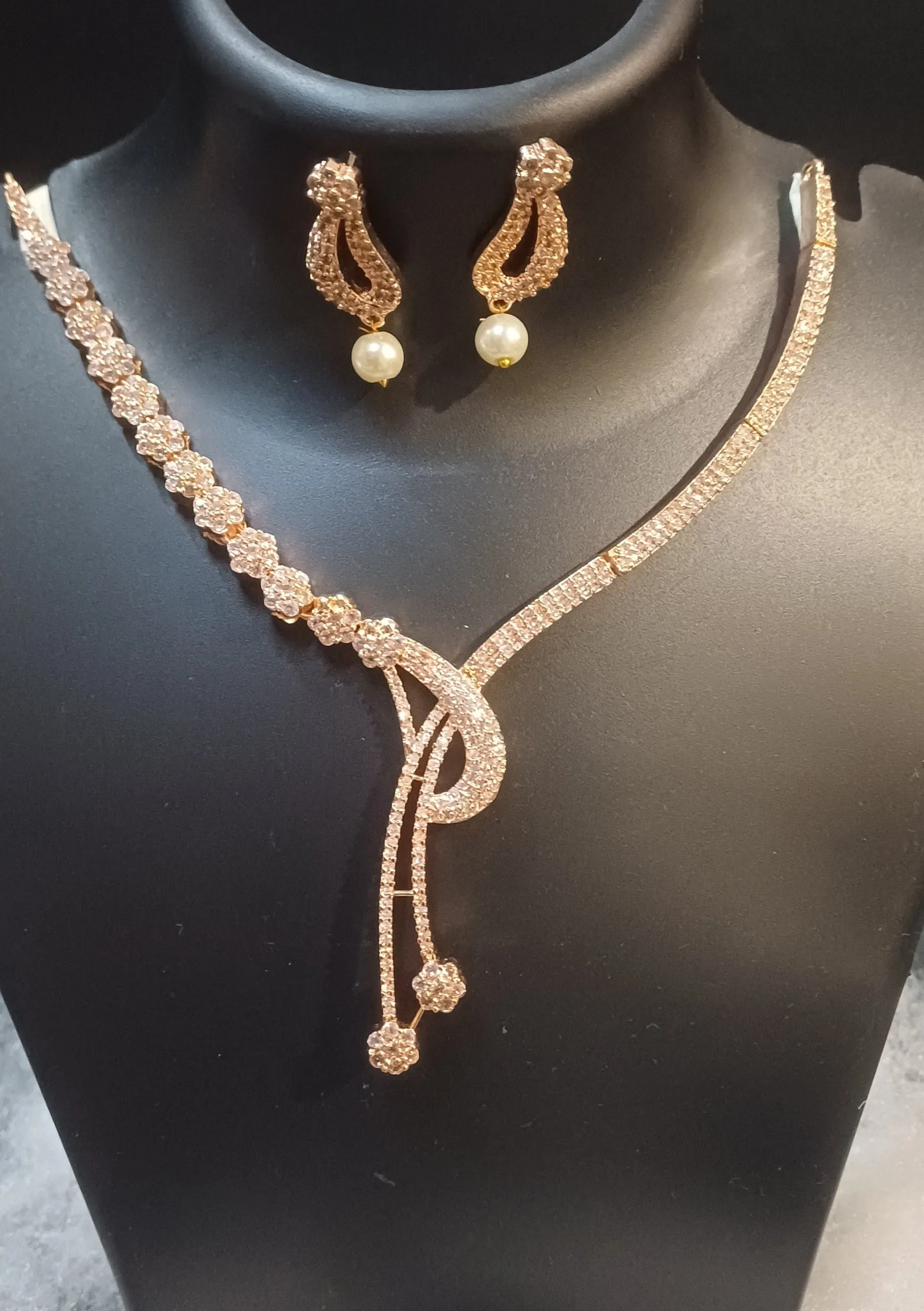 Rose gold statement necklace unique design with earrings