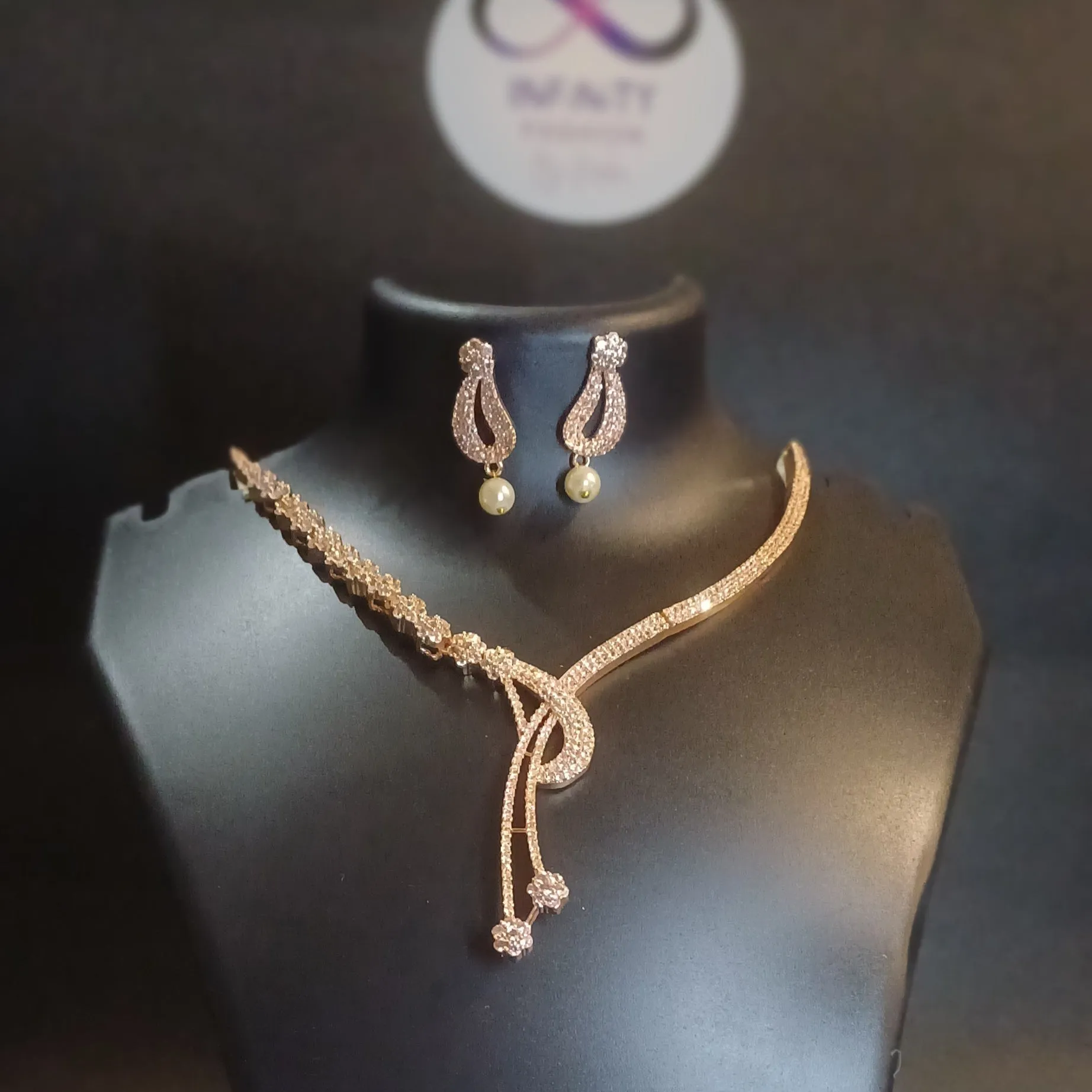 Rose gold statement necklace unique design with earrings