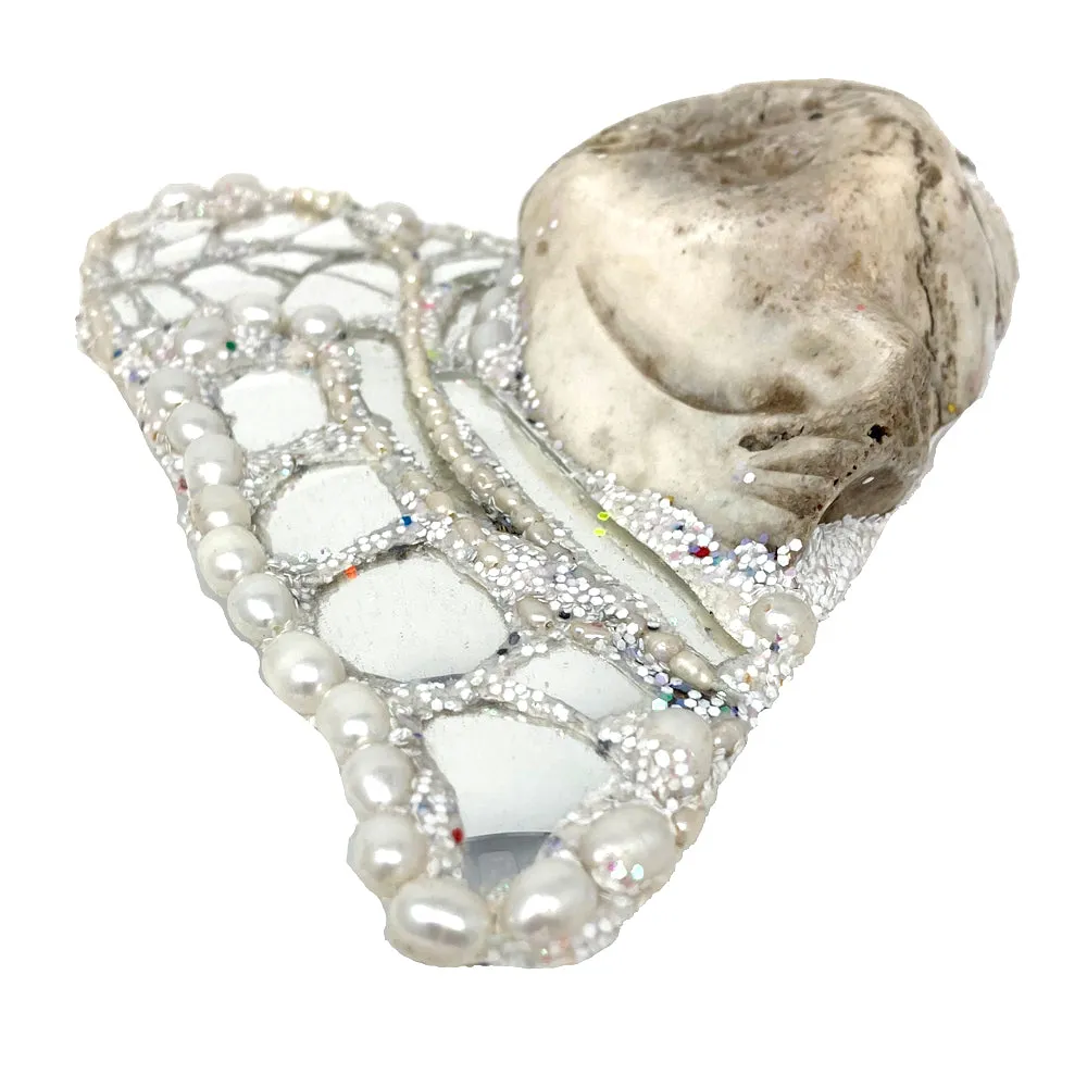SILVER AND WHITE HEART BROOCH - HELP