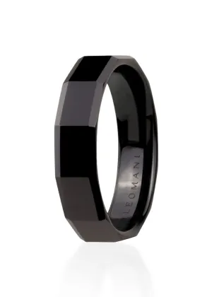 Singa Ring in Black Ceramic