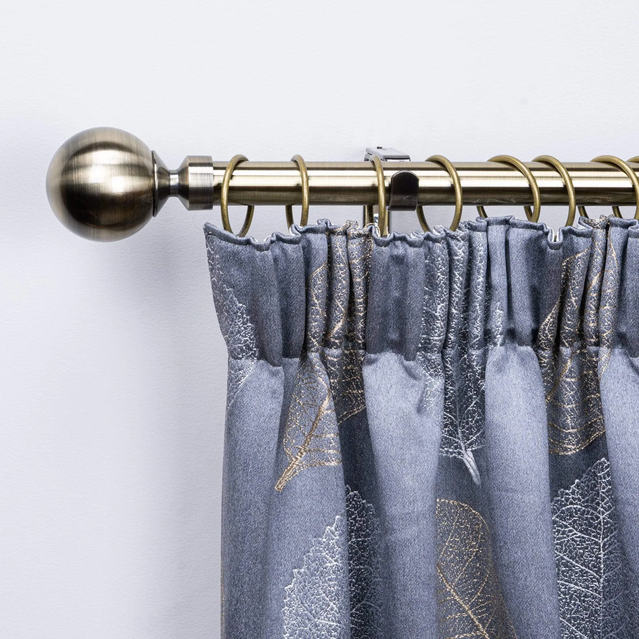 Speedy Nikola Antique Brass 28mm Curtain Pole