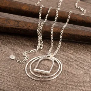 Stirrup N Rings Necklace - Silver