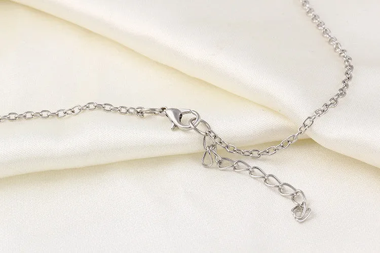 Stylish Women's Leaf Bird Pendant Necklace
