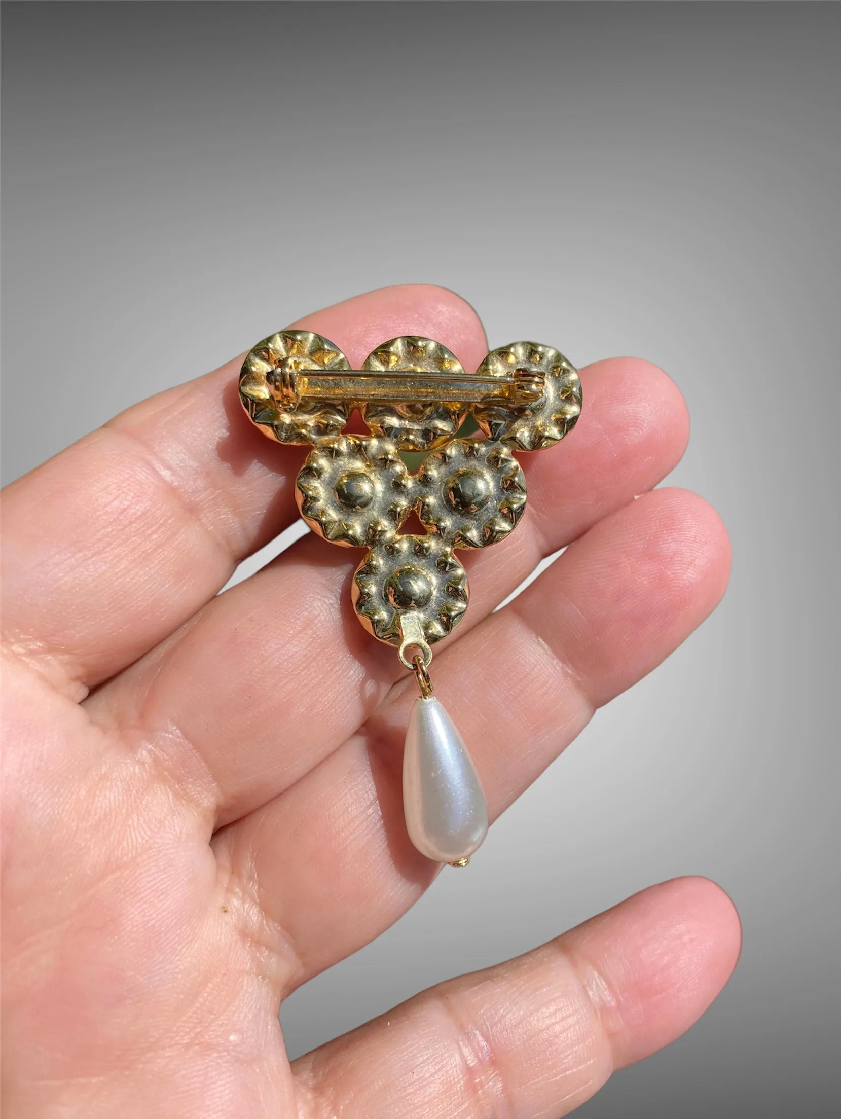 The Classic 1928 Jewellery Brooches made in the USA