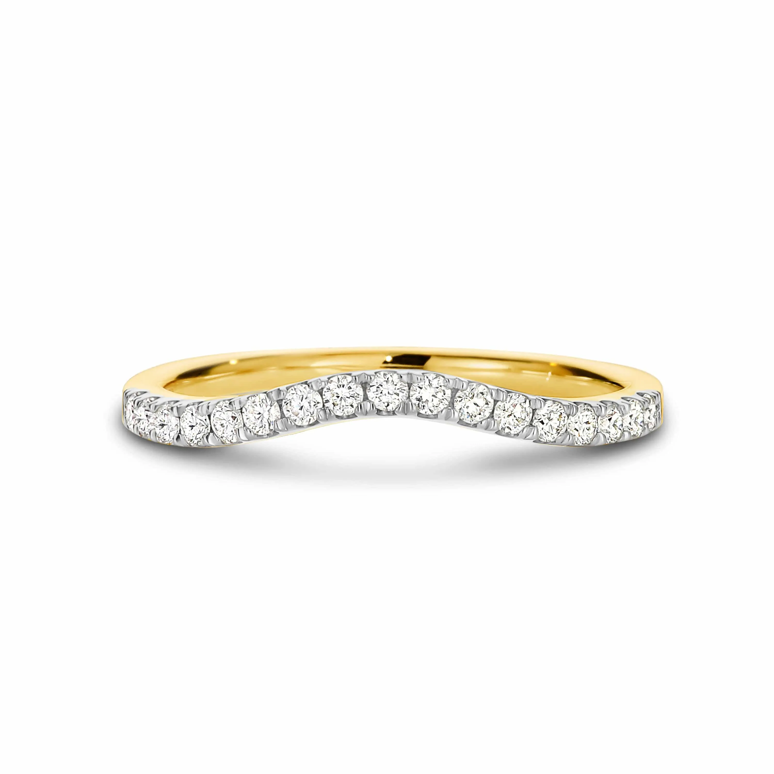 The Matthews Signature Curved Diamond Band