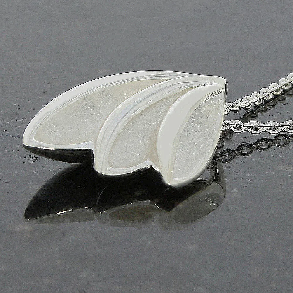 Unique & Co Sterling Silver Necklace MK-338