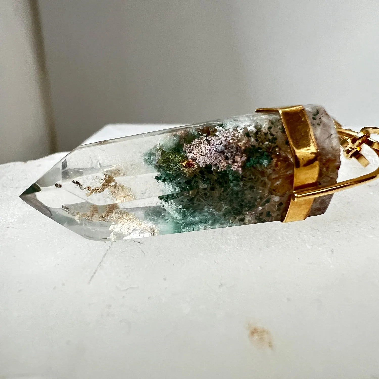 Unique Long Chlorite Point Pendant On Long Little Circle Chain