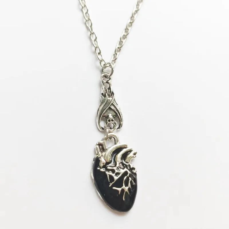 Wholesale Fashion Heart Shape Unique Bohemian Retro Creative Necklaces